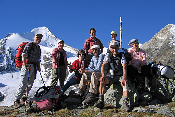 Gruppenbild vor dem Brunegghorn (3833m)