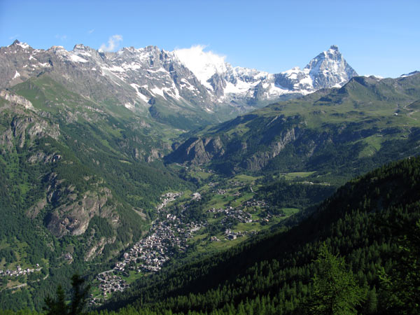 Valtournenche mit Matterhorn